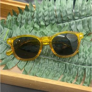 Translucent Yellow Y2K Wayfarer Sunglasses Vacation Ready!